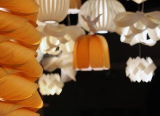 LZF speelt met fineerhout LZF op Interieur 2014