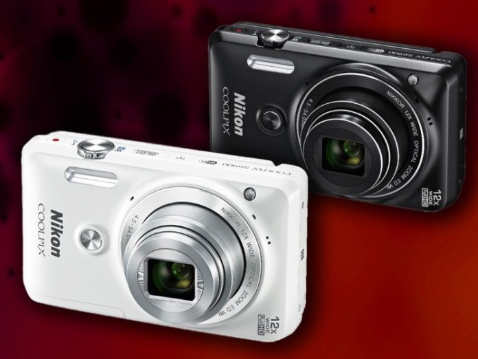 Camera Nikon S6900