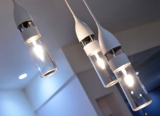 Huzarenstukje van Sony: lamp en luidspreker in één