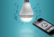 Playbulb: lamp met ingebouwde speaker PlayBulb: led-lamp met ingebouwde luidspreker