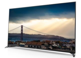 Ook Panasonic gaat voor curved Ultra HD in 2015 Panasonic Ultra HD TV CX800