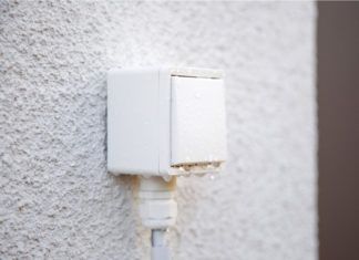 Kies de juiste kabels voor tuinverlichting buitenstopcontact