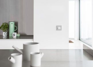 Niko breidt Pure-reeks uit met variant in betonlook
