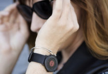 Pebble doorbreekt stramien en gaat voor ronde smartwatch