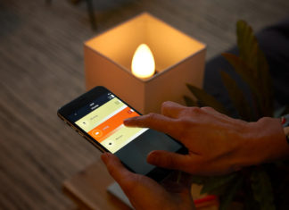 Philips eindelijk met Hue-lamp voor kleinere E14-fitting Philips Hue Candle kaarslamp E14 fitting