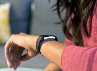 Fitbit zet in op slaapmonitoring en continue hartslagmeting met nieuwe Alta HR polsband Fitbit Alta HR