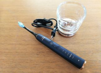 Review: Philips DiamondClean Smart 9700 elektrische tandenborstel Philips DiamondClean Smart 9700 elektrische tandenborstel