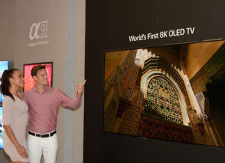 LG toont ’s werelds eerste 8K OLED-scherm LG 8K OLED TV