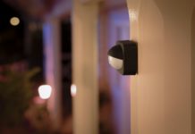 Buitenverlichting Philips Hue uitgebreid met nieuwe lampen en sensor Philips Hue outdoor sensor