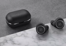 Tweede generatie Beoplay E8 met cassette voor draadloos opladen Beoplay E8 2.0