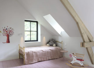 Slimme verlichting Modular te bedienen met draadloze schakelaars van Niko Niko Modular Philips Hue