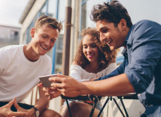 TV Vlaanderen voegt Restart en Replay toe voor zenders van VRT en SBS Belgium Tv Vlaanderen Replay