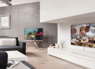 Sluit verschillende HDMI-bronnen aan op 2 televisies