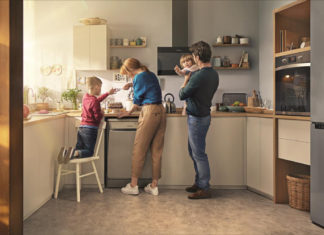 Met Indesit doe je snel én samen het huishouden