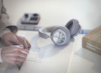 Bang & Olufsen introduceert Beoplay Portal, de draadloze gaming hoofdtelefoon ontworpen voor het leven