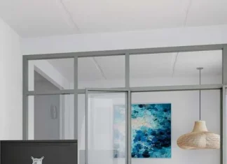 Dit is MOMO® van Vogel’s: De monitorarm die overal werkt