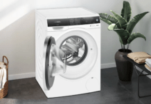 De iQ700 was-droogcombinatie van Siemens doet de was vrijwel vanzelf.