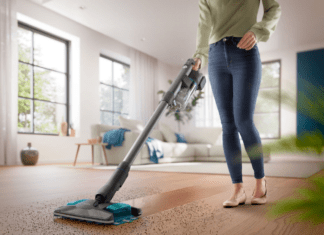 Met de Philips Aqua Plus 8000 Series maakt u het hele huis in één keer schoon