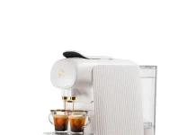 De ultieme blend van stijl en technologie: de L’OR Barista Alessi Plissé koffiemachine