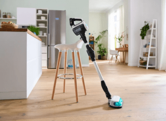 De nieuwe Bosch Unlimited 7 ProHygienic Aqua is een stofzuiger en dweil in één