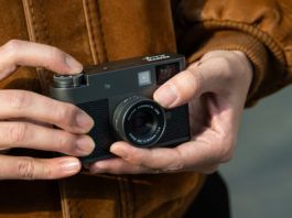 Nieuwkomer in de FUJIFILM-familie! De nieuwste camera, de FUJIFILM X half!